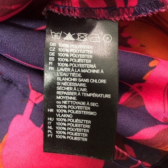 H&M Sleeveless Rio Floral Satin Blouse - Picture 4 of 5